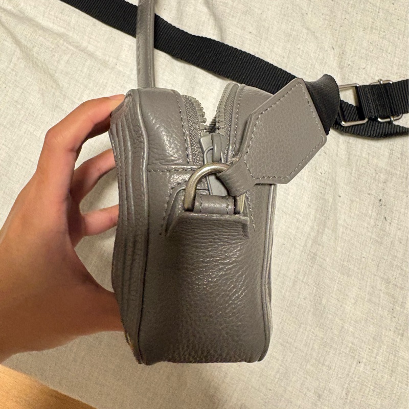 balenciaga斜背包-10