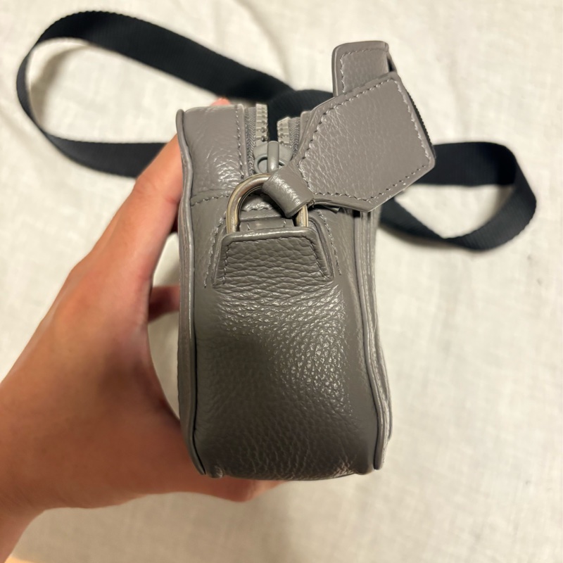 balenciaga斜背包-11