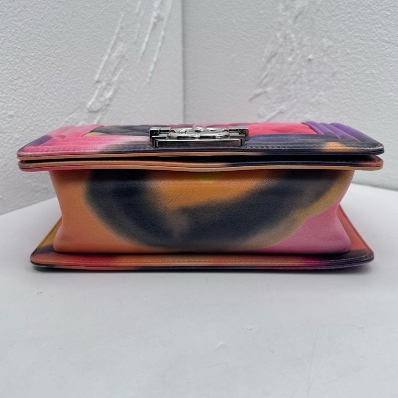 Chanel香奈兒Leboy小號15S走秀款彩色羊皮暈染塗鴉單肩斜挎鏈條包,尺寸20*13*6cm,附件:保卡-6