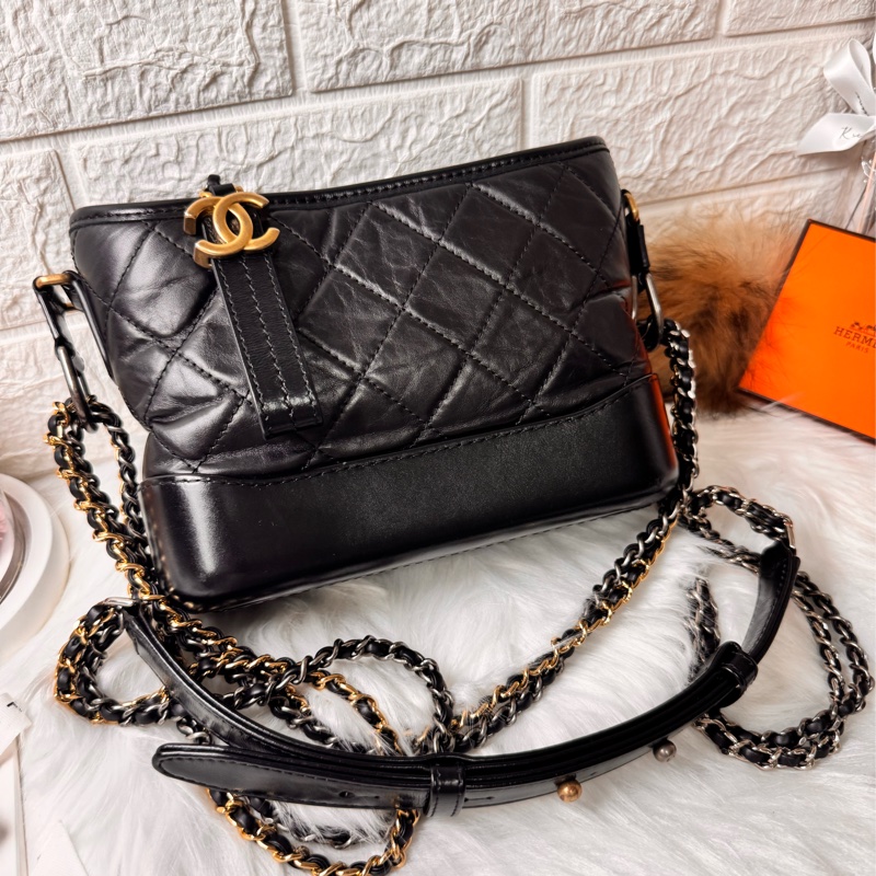 流浪包小仿舊小牛皮、光滑小牛皮、金色、銀色及鍍釘金屬-5