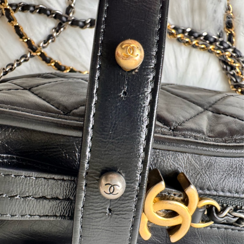 流浪包小仿舊小牛皮、光滑小牛皮、金色、銀色及鍍釘金屬-26