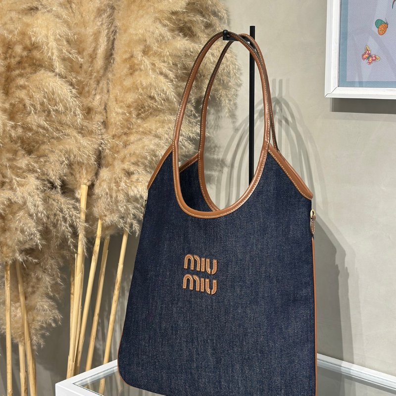 Miu Miu Ivy單寧托特包-3