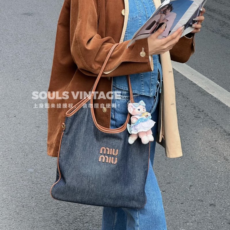 Miu Miu Ivy單寧托特包-13