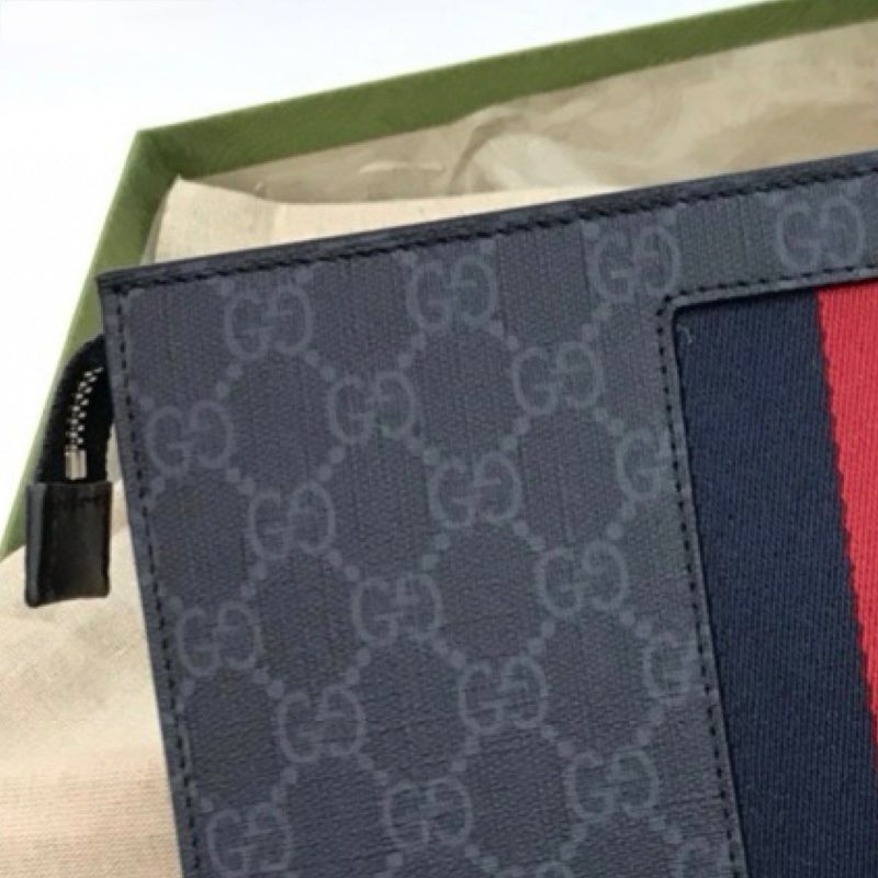 Gucci clutch ( Grey )-2