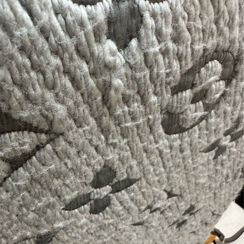 Louis Vuitton 羊毛灰圍巾-22