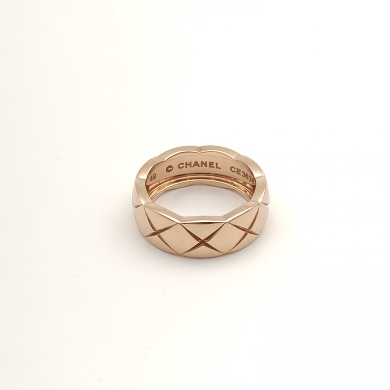 CHANEL CocoCrush寬版菱格戒指18K玫瑰金49-2