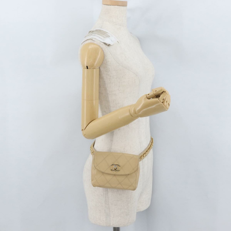 【日本直送】香奈兒腰包 羊皮 米色 金色 CC 標誌 Auth bs34038-23