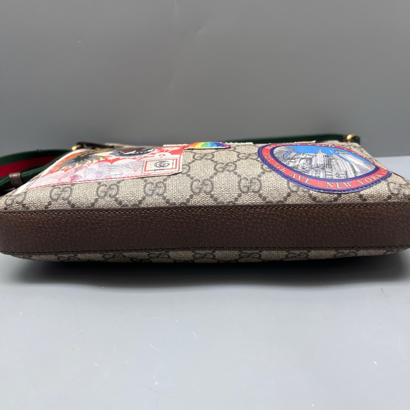 GUCCI 古馳 老花虎頭飛碟徽章郵差包 尺寸28*27-2