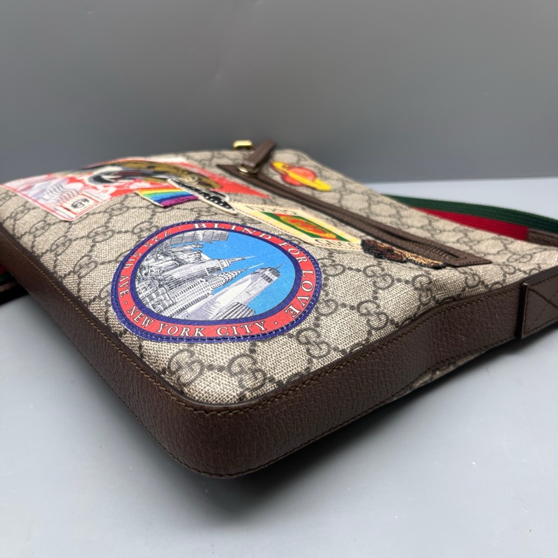 GUCCI 古馳 老花虎頭飛碟徽章郵差包 尺寸28*27-4