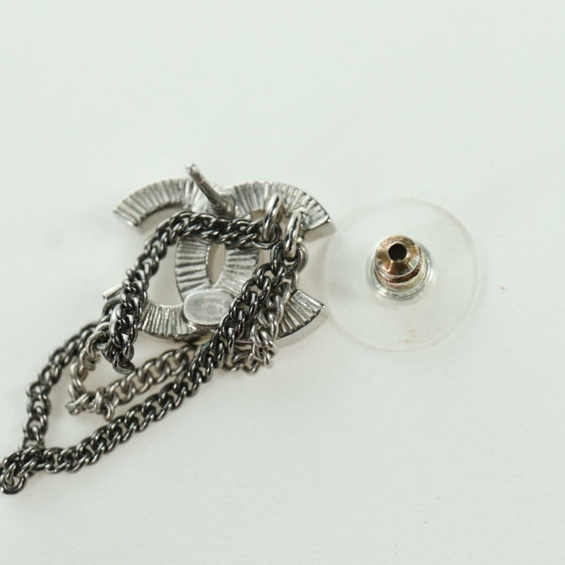 【日本直送】香奈兒 (CHANEL) 銀色金屬雙C耳環 LNZ836M-7