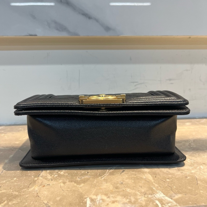 Chanel 香奈兒 leboy黑金小號 小牛皮單肩斜挎包 20*12*7 配件:票、卡-3