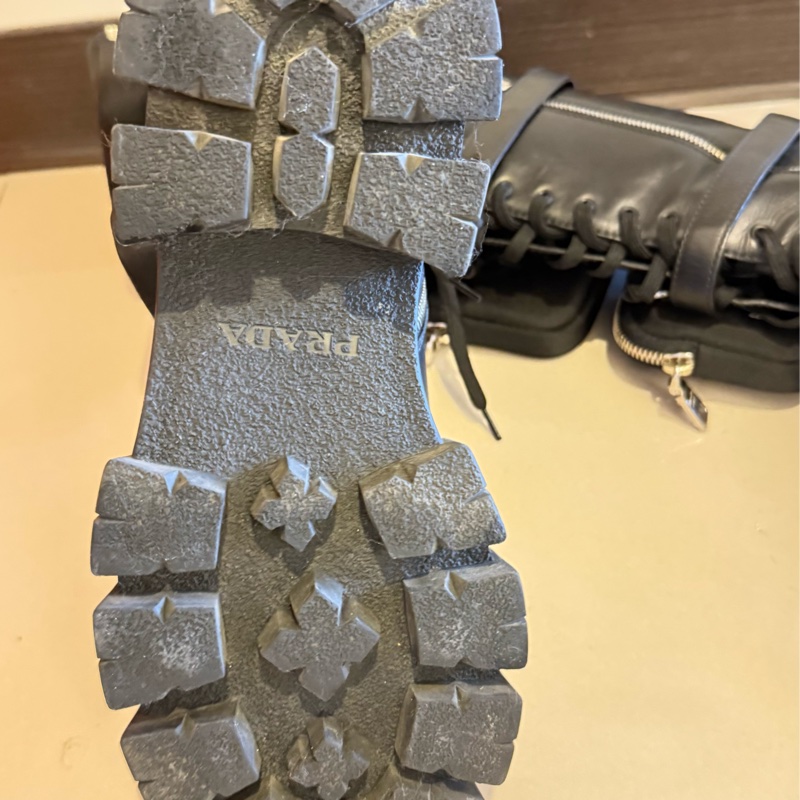 Prada 高筒口袋軍靴 38.5-8