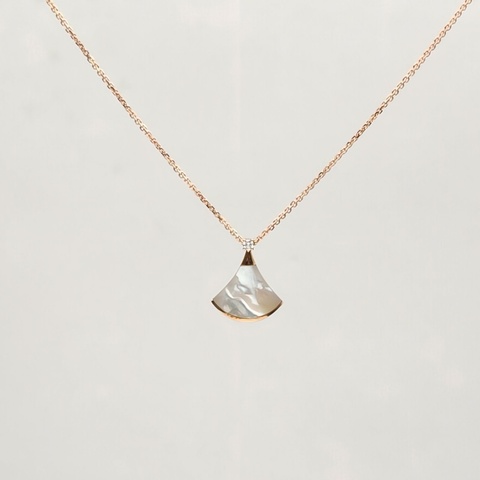 BVLGARI DIVASDREAM單鑽小扇子項鏈18K玫瑰金/鑽石/白貝母