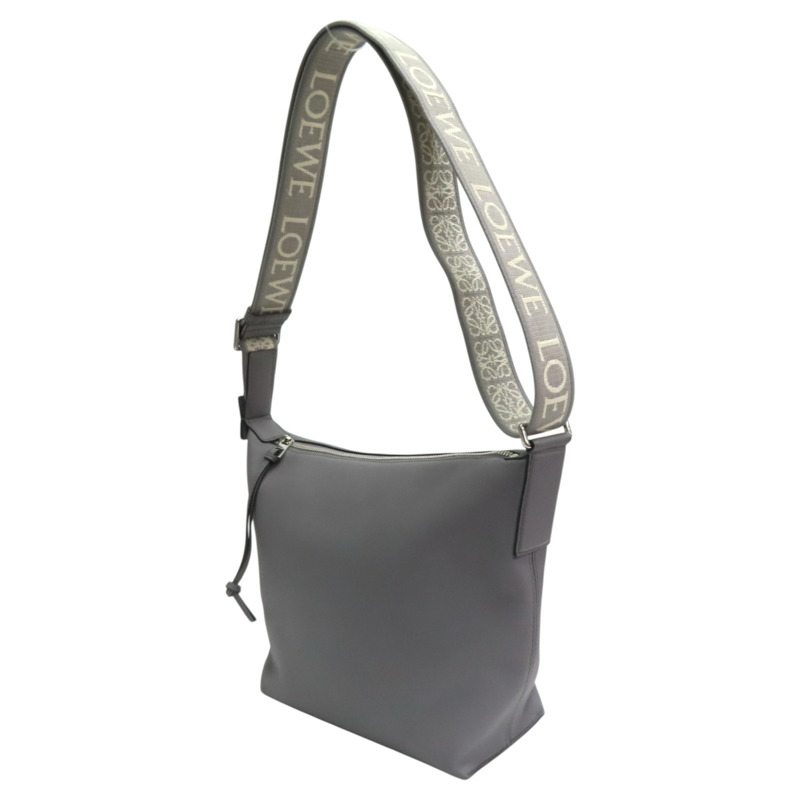 瀝青灰色牛皮 CUBI CROSSBODY 肩背包【LOEWE 羅威】-2