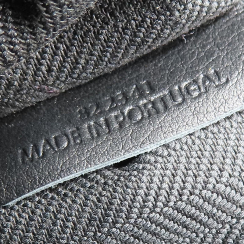 瀝青灰色牛皮 CUBI CROSSBODY 肩背包【LOEWE 羅威】-8