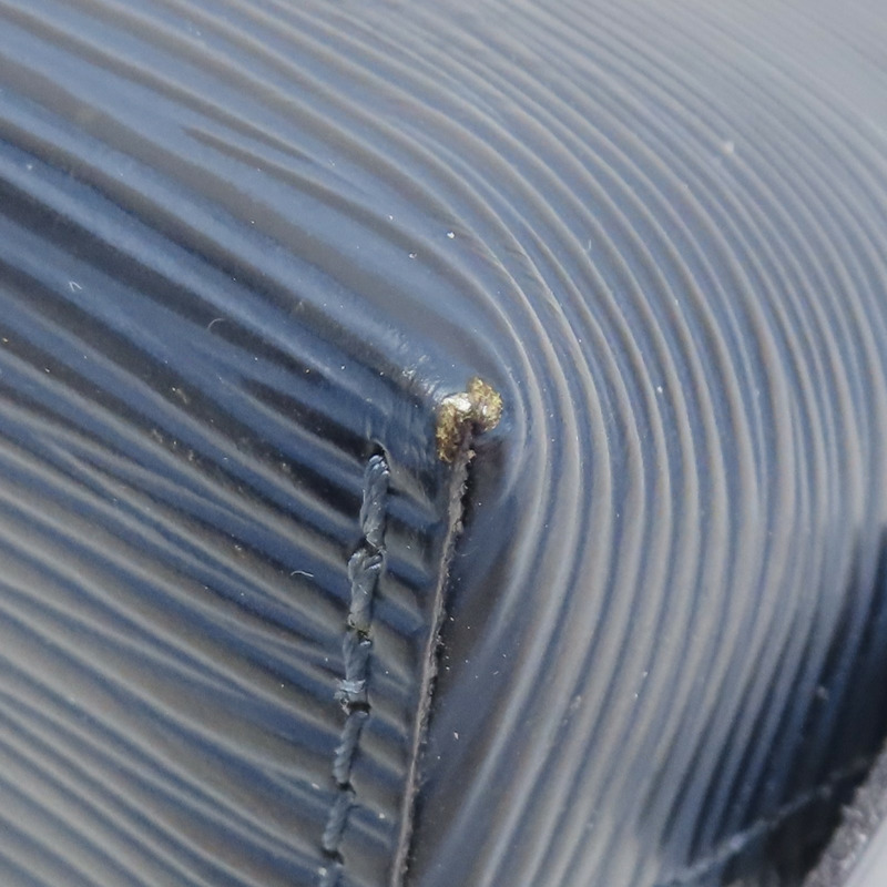 藍色 EPI 水波紋 牛皮 Cosmetic Pouch 手拿包 M40638【LOUIS VUITTON LV 路易威登】 M40638-9