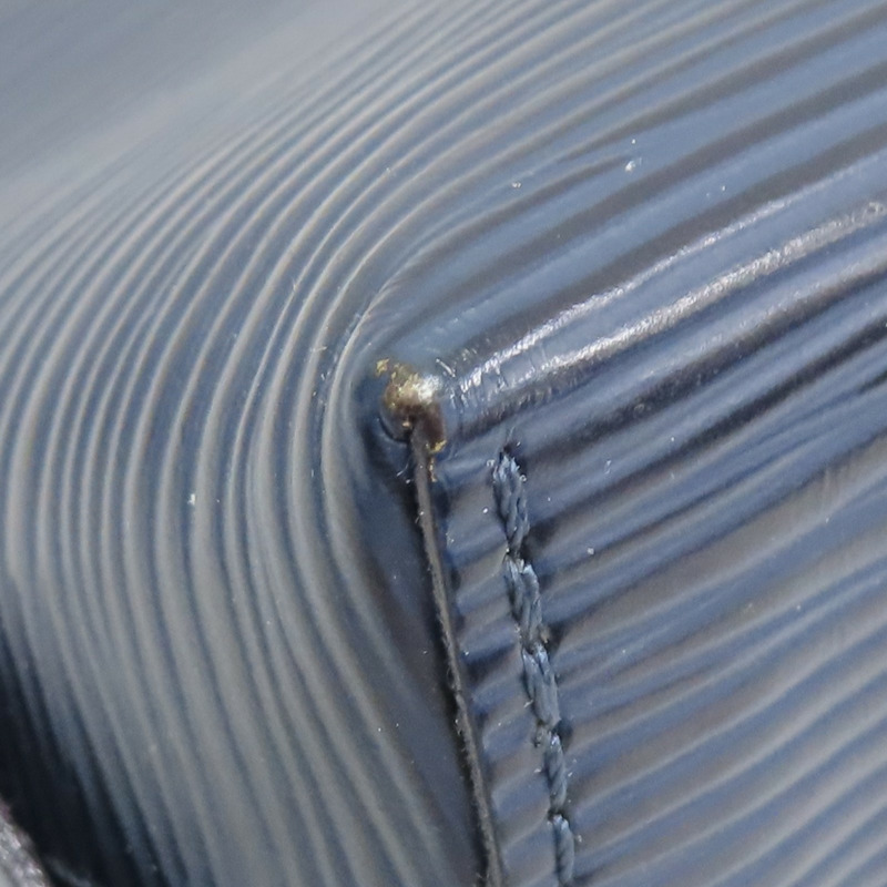 藍色 EPI 水波紋 牛皮 Cosmetic Pouch 手拿包 M40638【LOUIS VUITTON LV 路易威登】 M40638-10