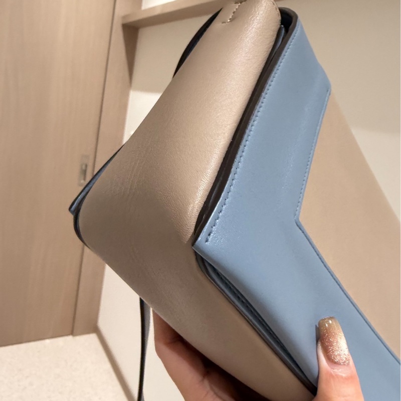 Celine frame 霧霾藍 拼灰色 豆腐包 肩背包 斜背包 側背包-18