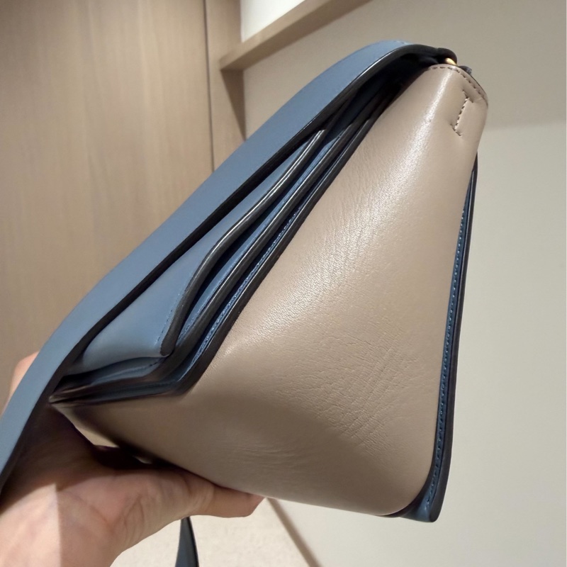 Celine frame 霧霾藍 拼灰色 豆腐包 肩背包 斜背包 側背包-19