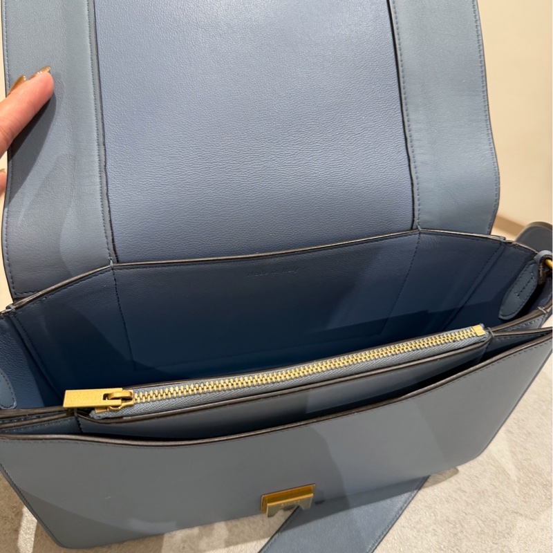 Celine frame 霧霾藍 拼灰色 豆腐包 肩背包 斜背包 側背包-27