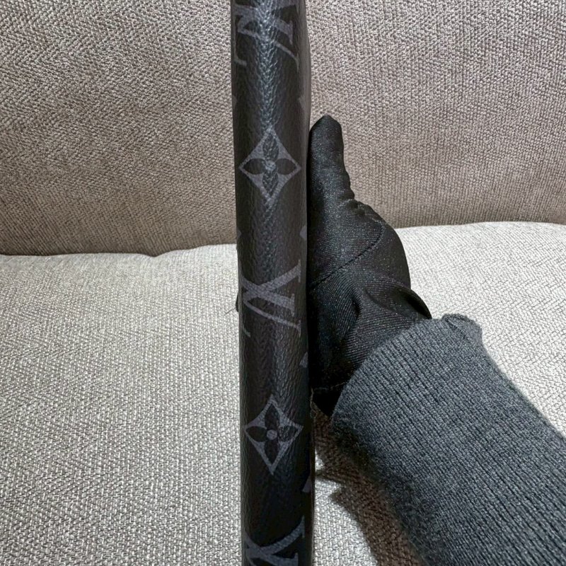 Louis Vuitton 黑老花拉鏈長夾-4