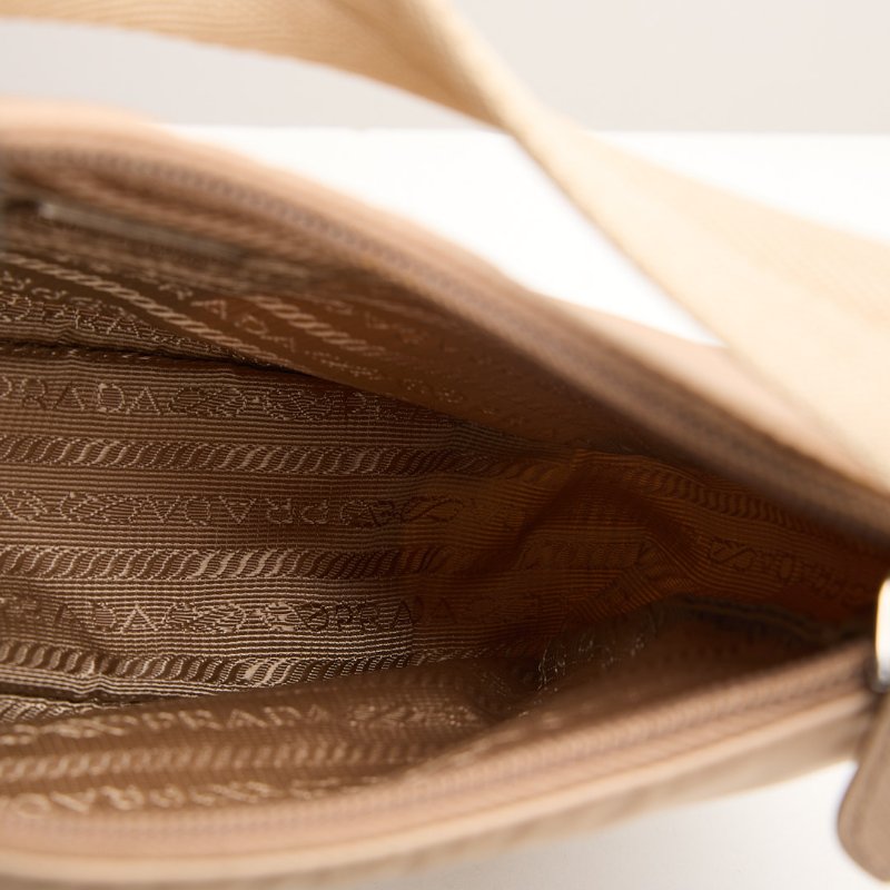 二手Prada Hobo 2000 腋下包/奶茶色-17