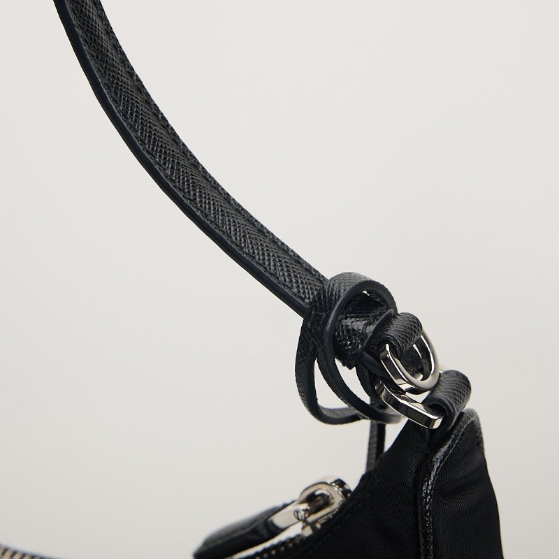 二手Prada hobo 2005 新款腋下包/黑色-3