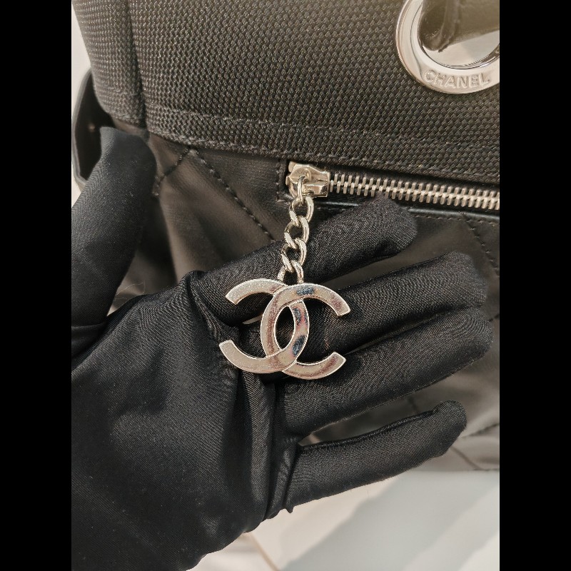 Chanel Paris Biarritz tote-16