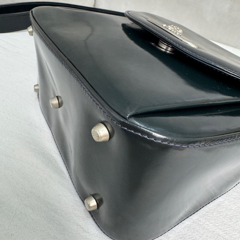 Versace經典黑色漆皮包🖤 Vintage 中古 二手 肩背包 斜背包-11