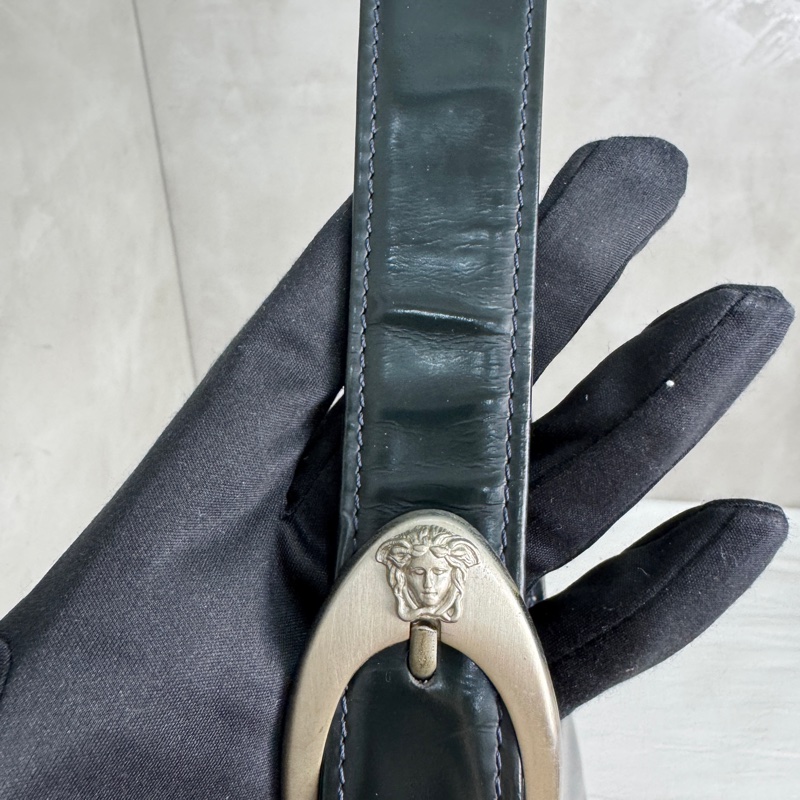 Versace經典黑色漆皮包🖤 Vintage 中古 二手 肩背包 斜背包-18