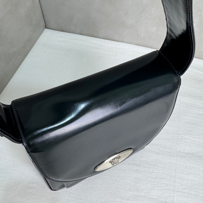 Versace經典黑色漆皮包🖤 Vintage 中古 二手 肩背包 斜背包-21