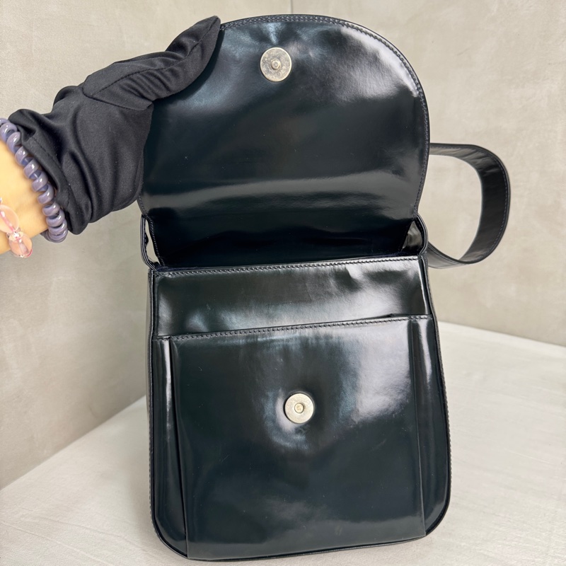 Versace經典黑色漆皮包🖤 Vintage 中古 二手 肩背包 斜背包-22