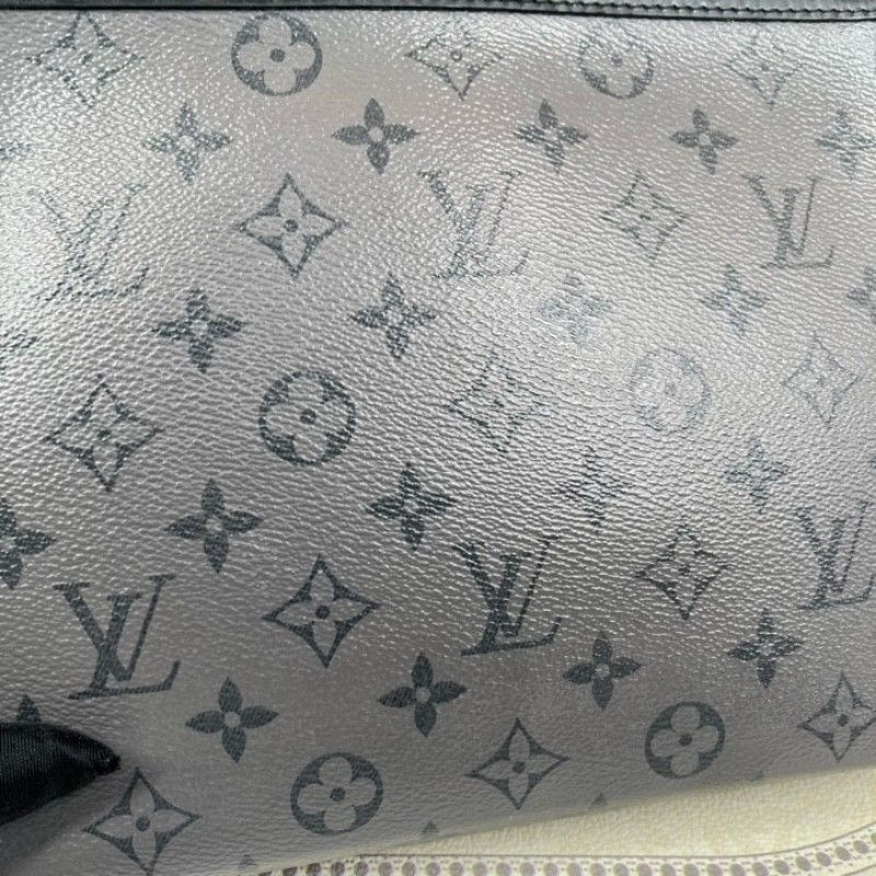 LV路易威登 灰色老花洗漱包 經典滿印設計 拉鍊開合 內裡乾淨整潔-21