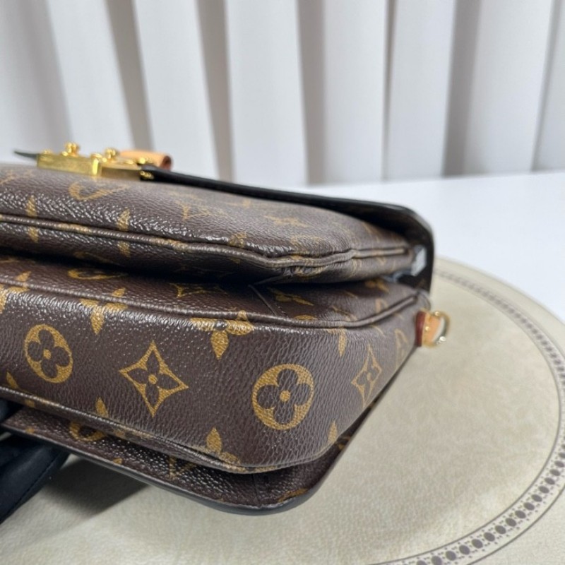 LV路易威登 Pochette Metis老花郵差包中號 經典老花配色 塗層帆布拼牛皮 肩帶可調節 手提單肩斜挎都可以-7