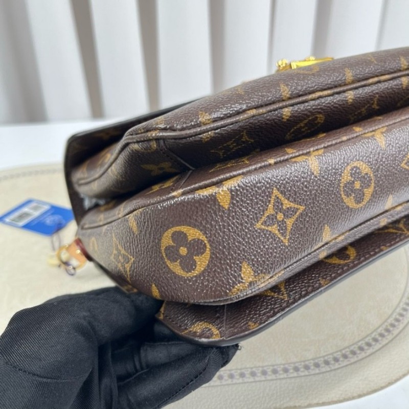 LV路易威登 Pochette Metis老花郵差包中號 經典老花配色 塗層帆布拼牛皮 肩帶可調節 手提單肩斜挎都可以-9