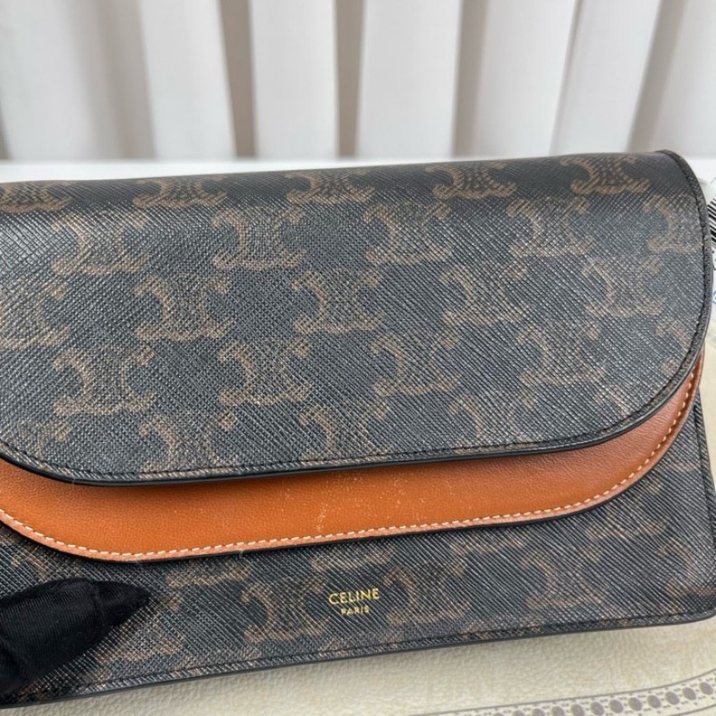 Celine賽琳 雙蓋woc信封單肩斜挎包 包型立挺 經典老花設計 適合日常通勤使用-20