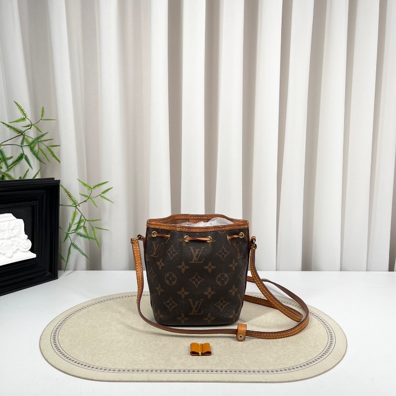 LV路易威登 經典款Nano Noe抽繩小水桶包 小巧精緻 容量雖小但用途廣泛-1