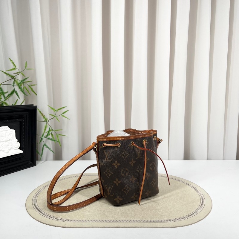 LV路易威登 經典款Nano Noe抽繩小水桶包 小巧精緻 容量雖小但用途廣泛-2