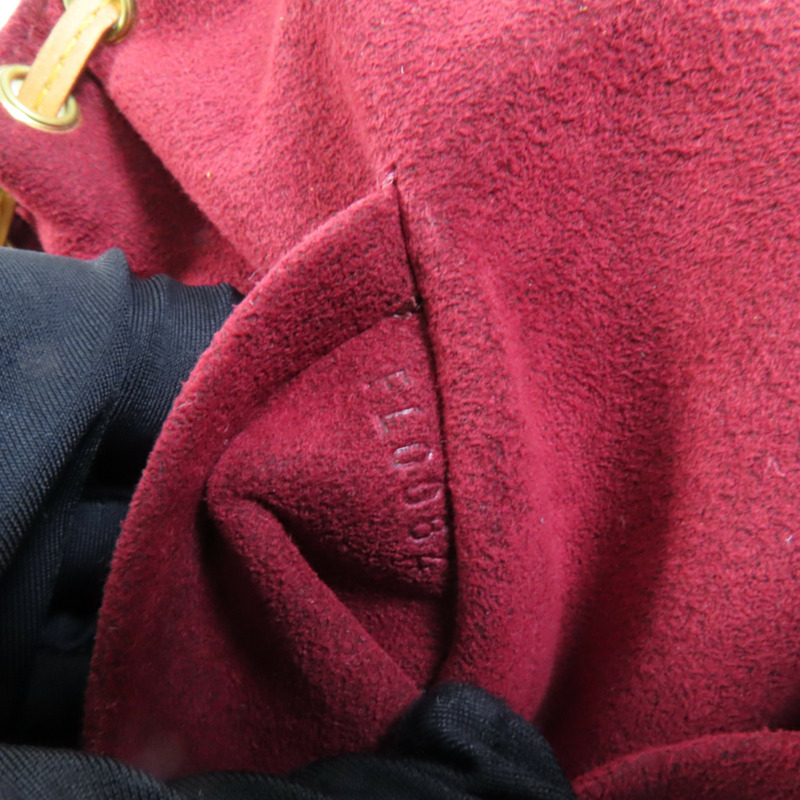 LOUIS VUITTON Monogram Multicolore Theda PM金扣手挽袋-9