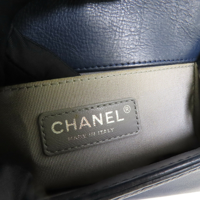 CHANEL 牛皮皮革Boy 20鏈帶肩背袋-7