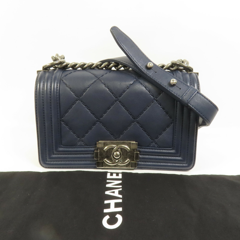 CHANEL 牛皮皮革Boy 20鏈帶肩背袋-10