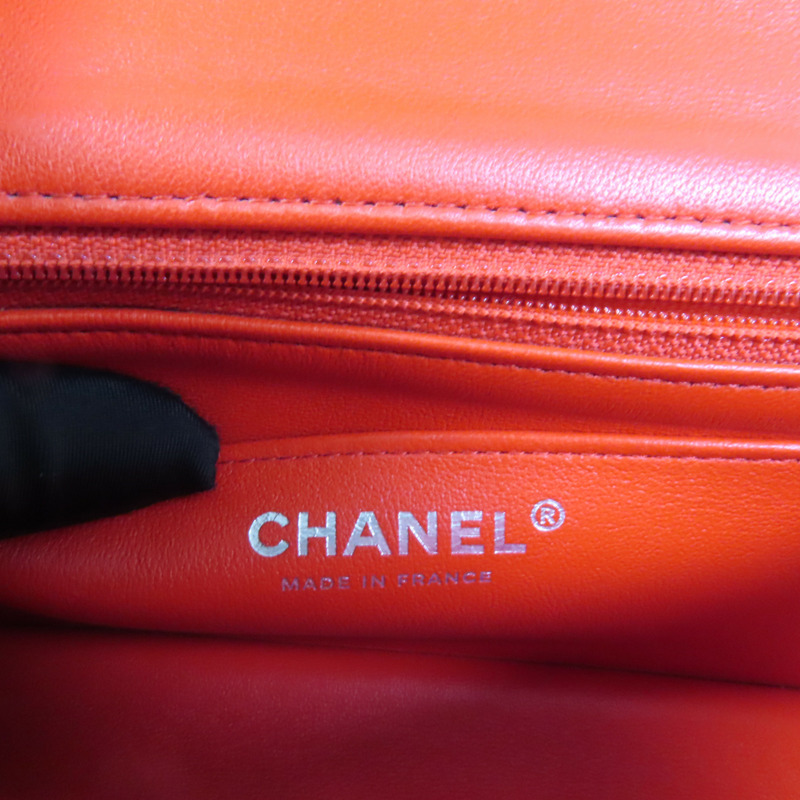 CHANEL Tweed Mini Classic 20銀扣鏈帶肩背袋-8