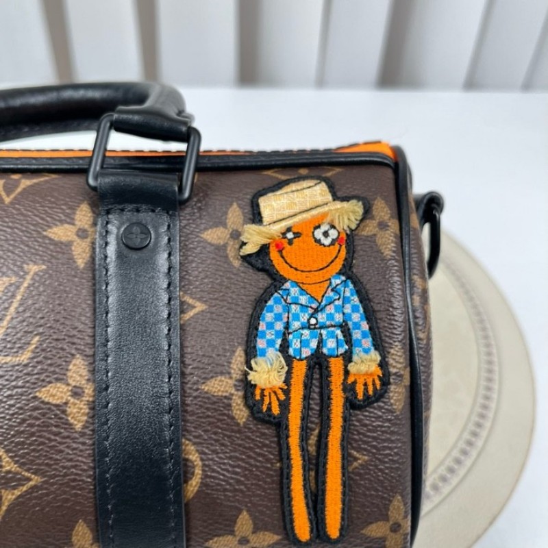 LV路易威登 無芯片 秀款稻草人 keepall nano 老花單肩斜挎包 經典Monogram老花 容量實用 日常百搭 男女都能背-13