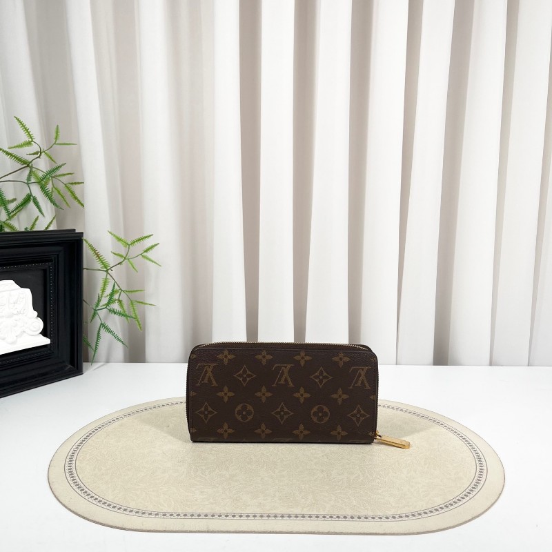 LV路易威登 Zippy系列 情人節限量款老花 小雞錢包手拿包 內裡櫻花粉少見可愛小雞一隻～-6