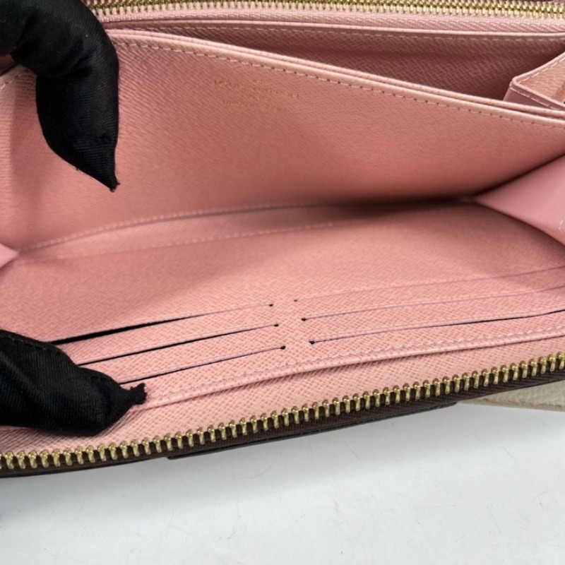 LV路易威登 Zippy系列 情人節限量款老花 小雞錢包手拿包 內裡櫻花粉少見可愛小雞一隻～-14