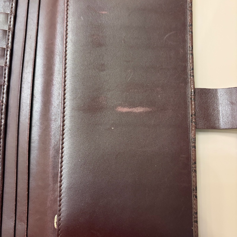 Ferragamo 滿版Logo壓紋長夾-14