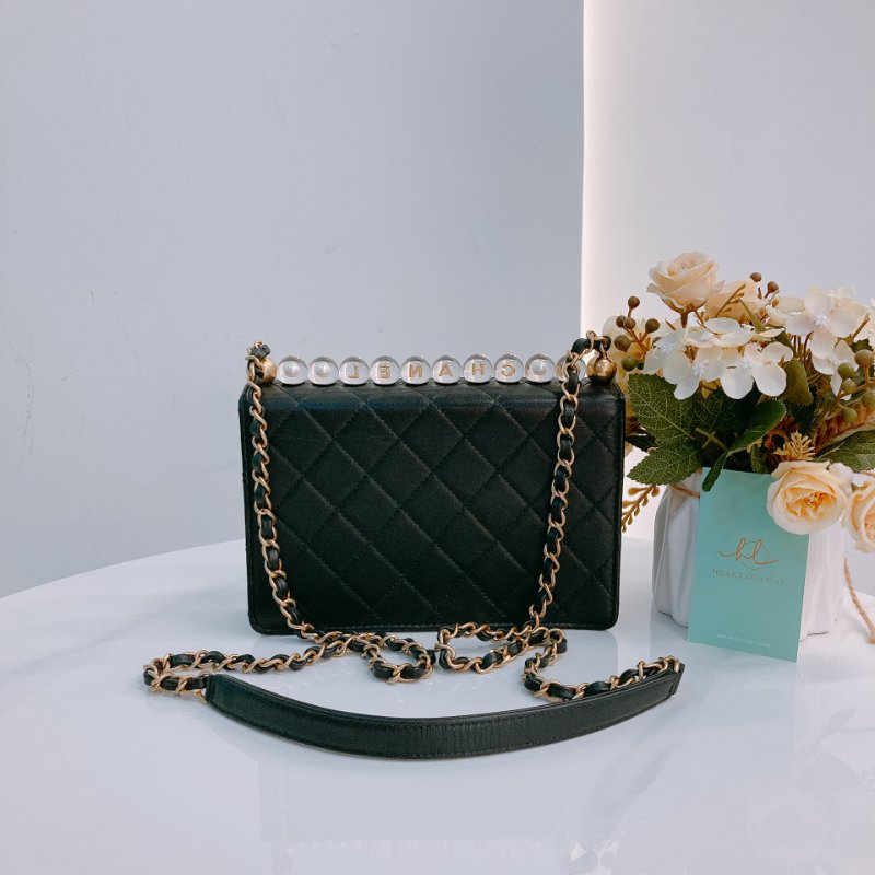 MS0606 Chanel 香奈兒 透明珍珠 標誌 翻蓋 鏈條 斜背包 腋下包 Chic Acrylic Pearl Flap 19cm Calfskin Black x GHW-1