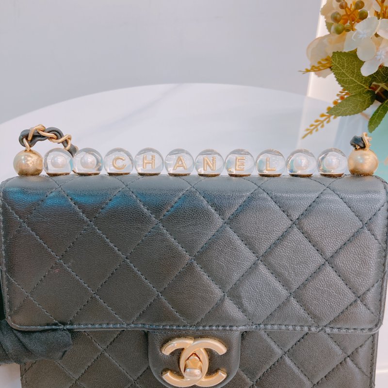MS0606 Chanel 香奈兒 透明珍珠 標誌 翻蓋 鏈條 斜背包 腋下包 Chic Acrylic Pearl Flap 19cm Calfskin Black x GHW-10