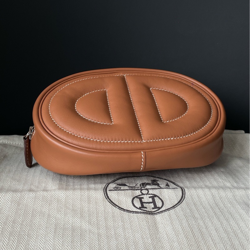 Hermes 爱马仕猪鼻子腰包intheloop金棕银扣-3