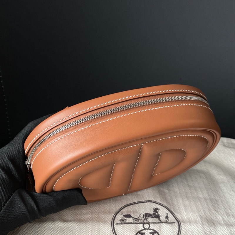 Hermes 爱马仕猪鼻子腰包intheloop金棕银扣-5